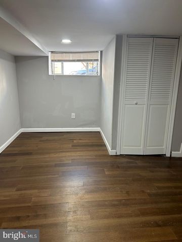 120 TREE ST, Philadelphia, PA 19148