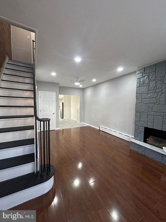 120 TREE ST, PHILADELPHIA, PA 19148 — photo 3