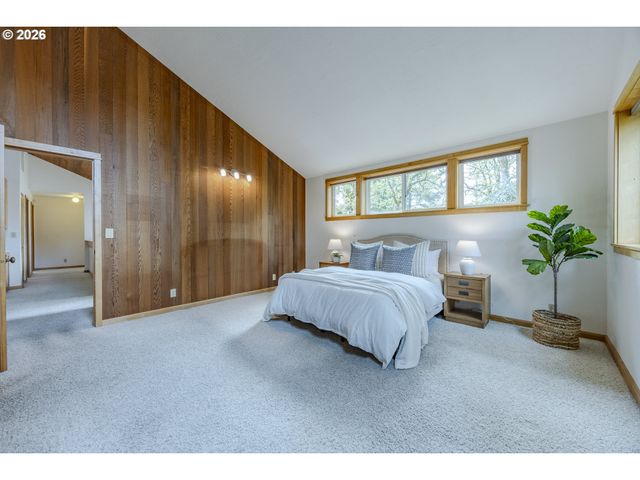 5171 SOLAR HEIGHTS Dr, Eugene, OR 97405