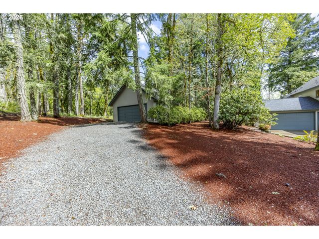 5171 SOLAR HEIGHTS Dr, Eugene, OR 97405