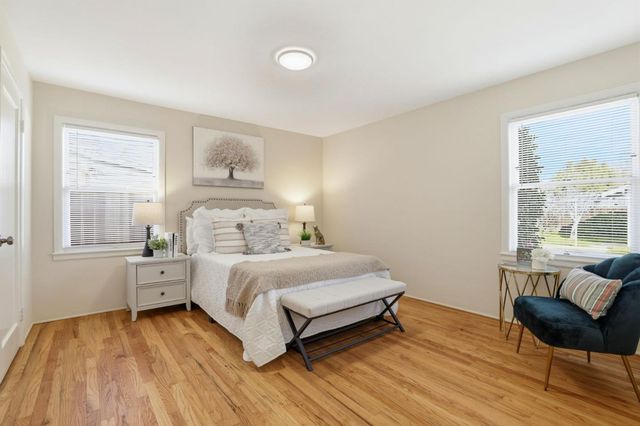 894 S 10th Street, San Jose, CA 95112