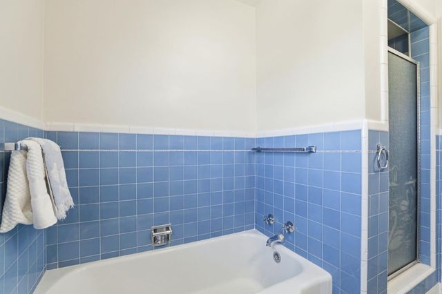 894 S 10th Street, San Jose, CA 95112