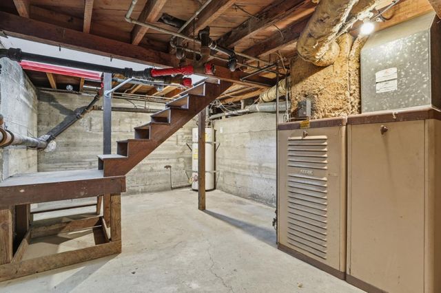 894 S 10th Street, San Jose, CA 95112