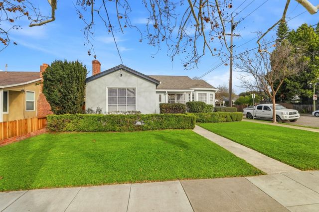 894 S 10th Street, San Jose, CA 95112