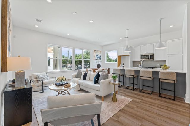 5354 Waleska, Houston, TX 77091