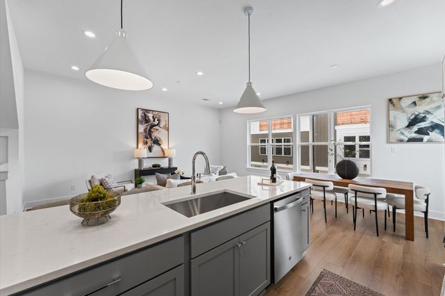 5354 Waleska, Houston, TX 77091