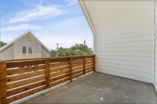 5354 Waleska, Houston, TX 77091