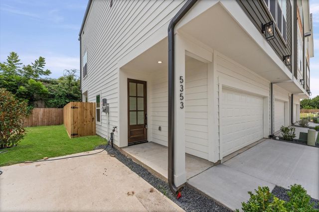 5354 Waleska, Houston, TX 77091