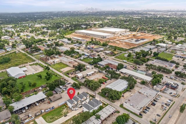 5354 Waleska, Houston, TX 77091