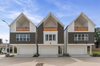5354 Waleska, Houston, TX 77091