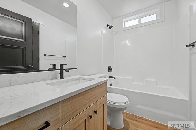 3673 Eugene Avenue, Ammon, ID 83406