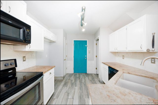 8931 Gill Bridge, San Antonio, TX 78254