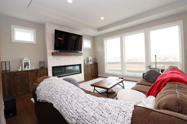 18362 Geyser Way, Lakeville, MN 55044