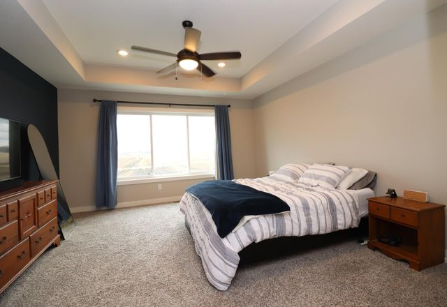 18362 Geyser Way, Lakeville, MN 55044