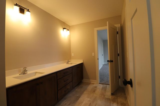 18362 Geyser Way, Lakeville, MN 55044