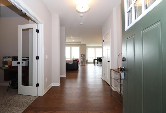 18362 Geyser Way, Lakeville, MN 55044