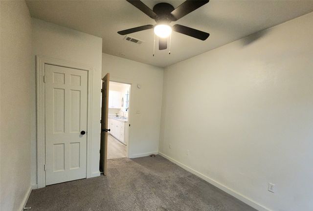 805 E Palestine Street, Mexia, TX 76667