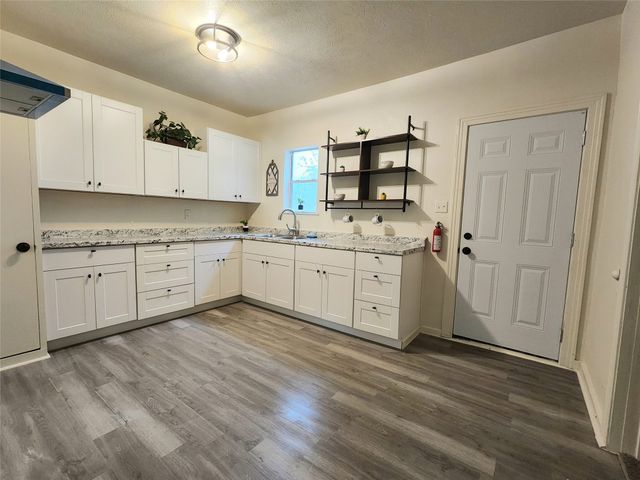 805 E Palestine Street, Mexia, TX 76667