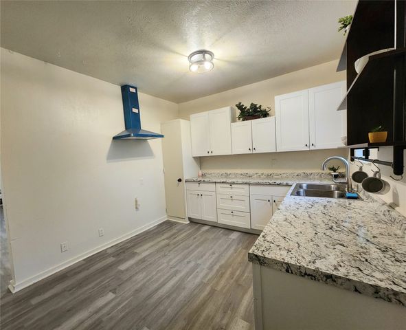 805 E Palestine Street, Mexia, TX 76667