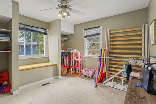 2062 Fern Beach, Battle Creek, MI 49014