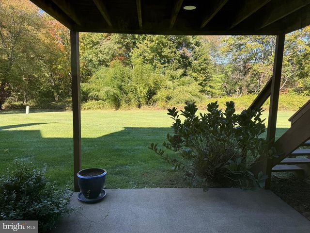 643 CROFT DR, Southampton, PA 18966