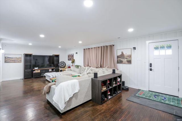 7021 N State Road 29, Michigantown, IN 46057