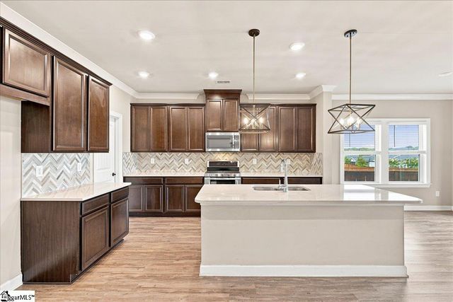 906 Whitemarsh Avenue, Simpsonville, SC 29680