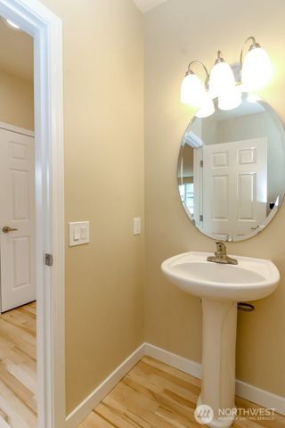 17837 110th Place SE, Renton, WA 98055