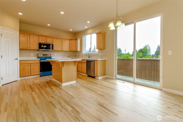 17837 110th Place SE, Renton, WA 98055