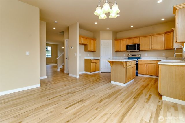 17837 110th Place SE, Renton, WA 98055