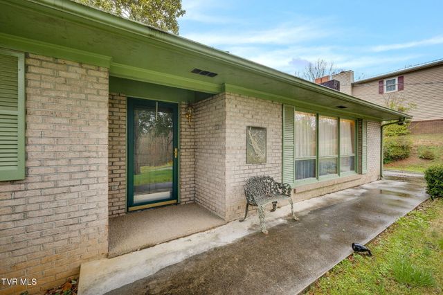730 Outer Drive, Rogersville, TN 37857