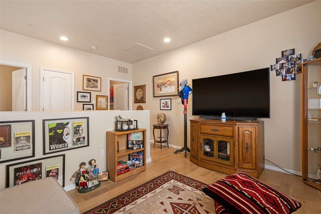 4351 San Benito A, Santa Fe, NM 87507