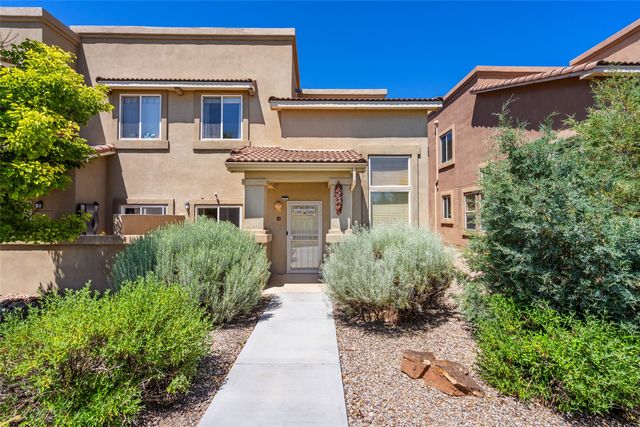 4351 San Benito A, Santa Fe, NM 87507