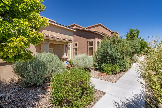 4351 San Benito A, Santa Fe, NM 87507