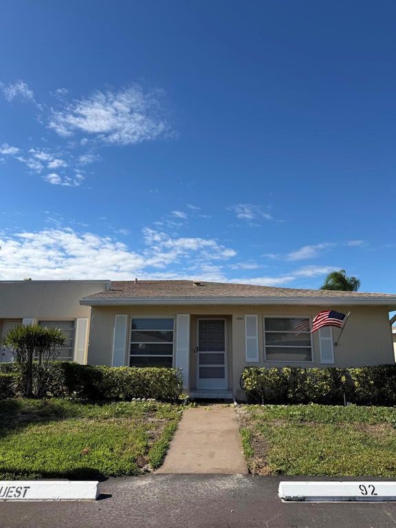 8588 Bella Vista Drive, Boca Raton, FL 33433