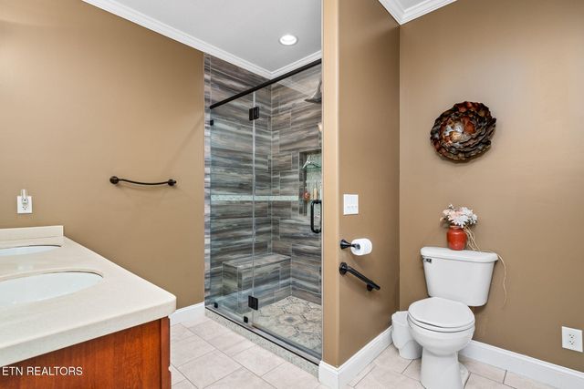 38 Saddle Brook Lane, Crossville, TN 38571