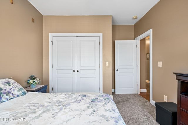 38 Saddle Brook Lane, Crossville, TN 38571