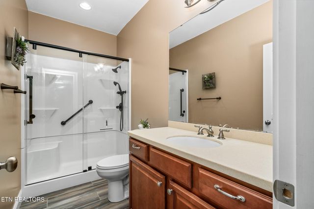 38 Saddle Brook Lane, Crossville, TN 38571