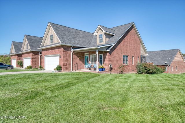 38 Saddle Brook Lane, Crossville, TN 38571