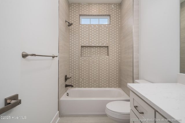 121 Castle Court, Washington, NC 27889