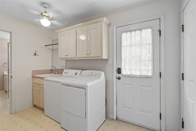 107 Lakewood Point Drive, Bossier City, LA 71111