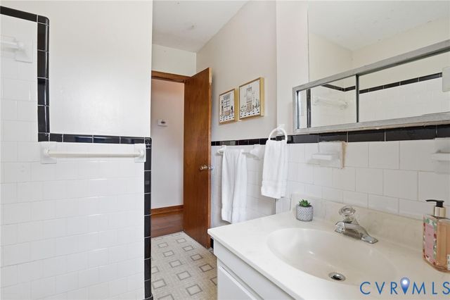 7390 Brandy Creek Dr, Mechanicsville, VA 23111