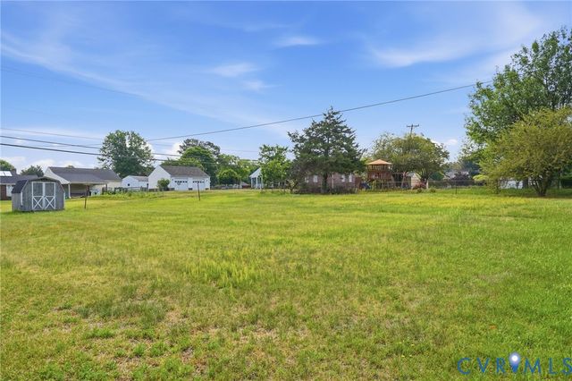 7390 Brandy Creek Dr, Mechanicsville, VA 23111