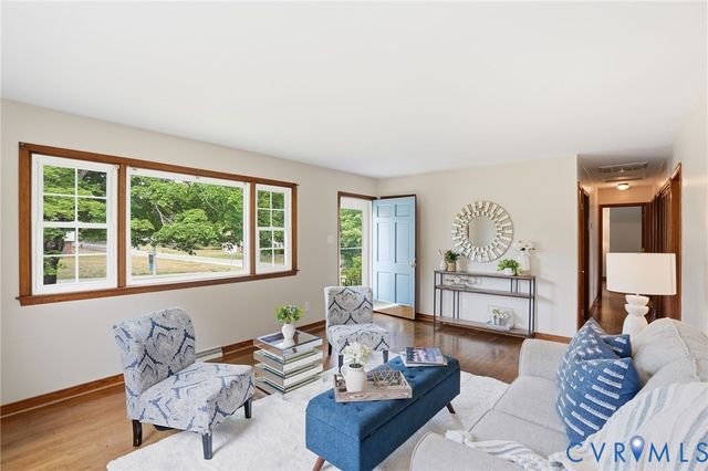 7390 Brandy Creek Dr, Mechanicsville, VA 23111