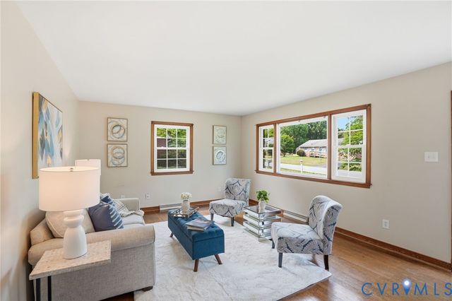 7390 Brandy Creek Dr, Mechanicsville, VA 23111