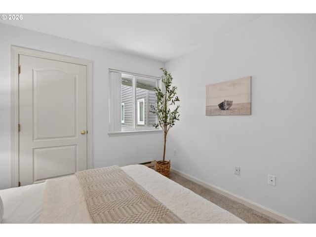 5225 JEAN Rd 512, Lake Oswego, OR 97035