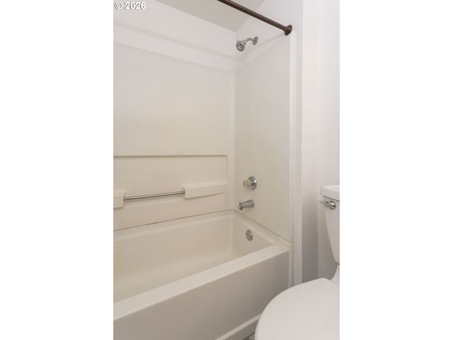 5225 JEAN Rd 512, Lake Oswego, OR 97035