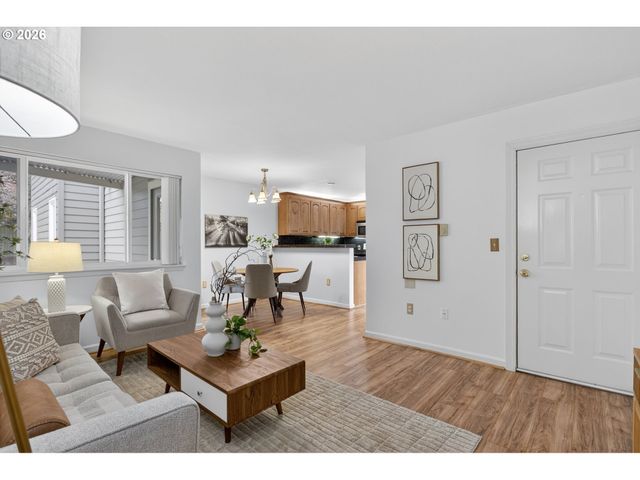 5225 JEAN Rd 512, Lake Oswego, OR 97035