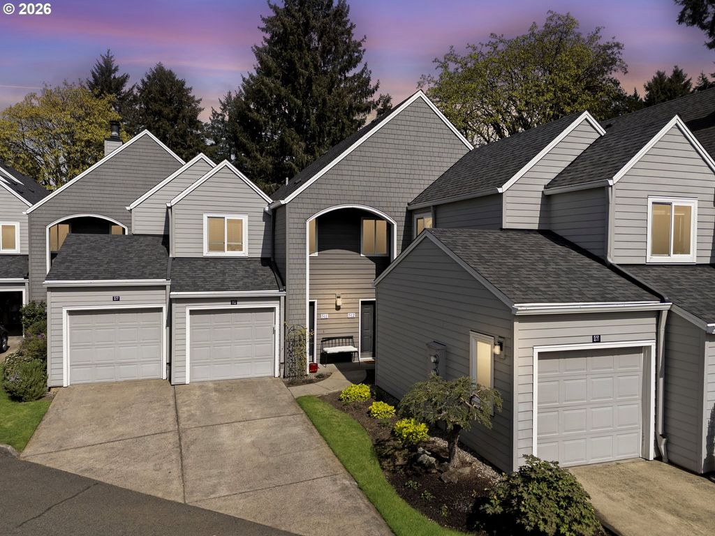 5225 JEAN Rd 512, Lake Oswego, OR 97035