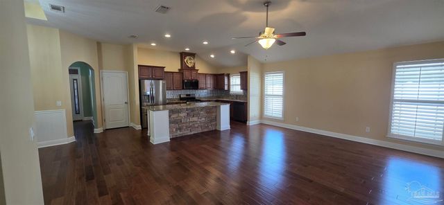 7812 Jewt Ln, Pensacola, FL 32526